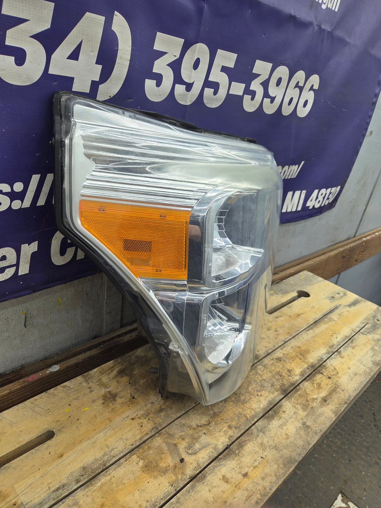 2011-2016 Ford Super Duty F250 F350 F450 F550 RH Passenger Side Headlight 6.7L Power Stroke 6.2L BC34-13005-A