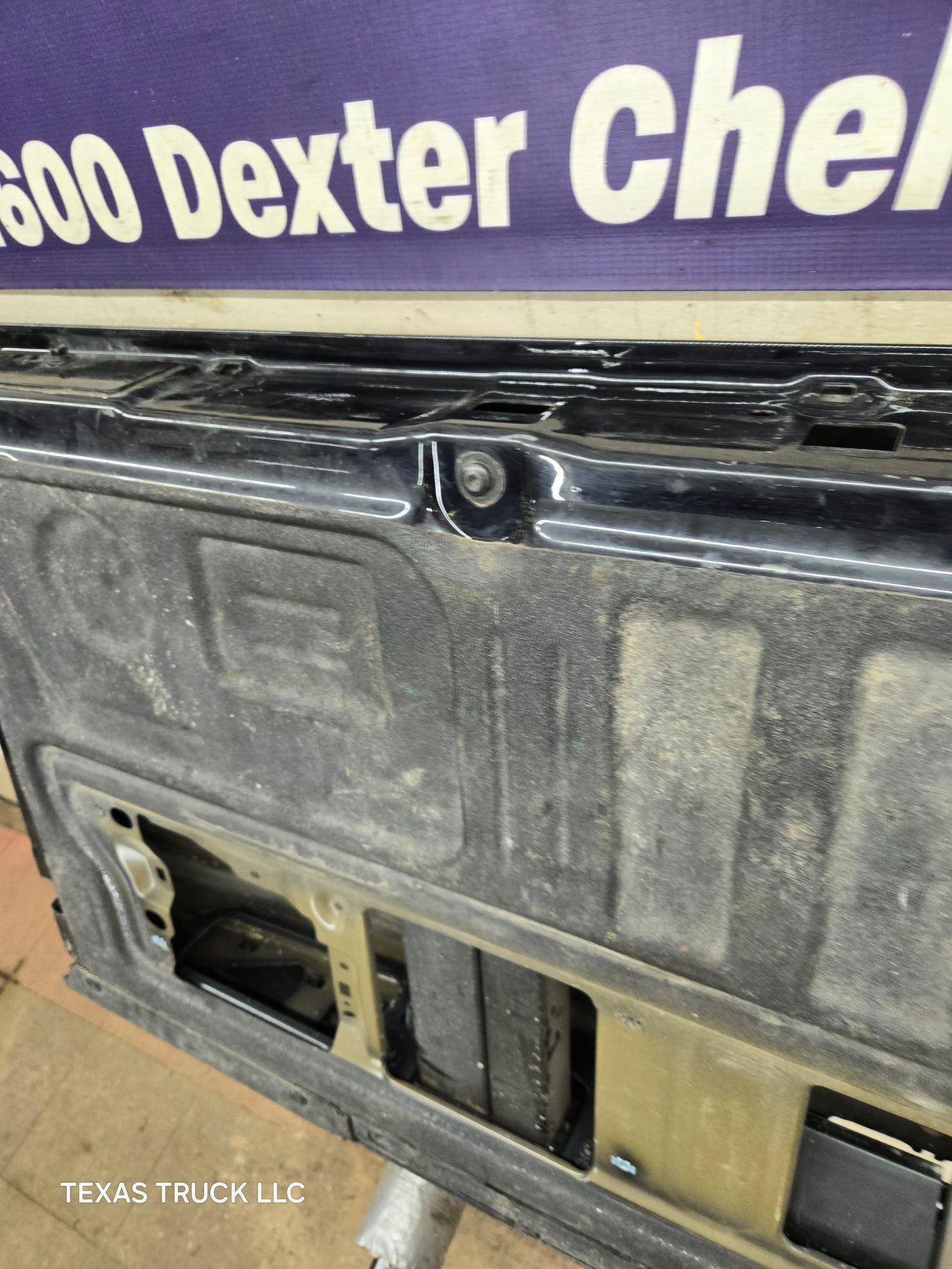 2023-2026 Ford F250 F350 F450 F550 Super Duty Tailgate W/Step