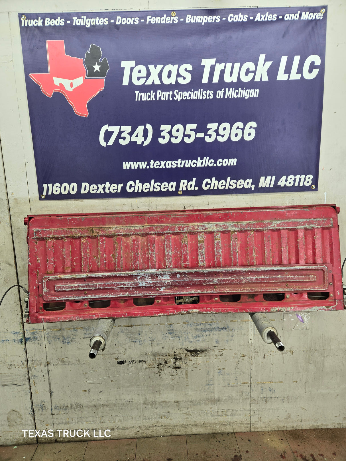 1980-1997 Bullnose / Bricknose / OBS Ford F100 F150 F250 F350 Tailgate