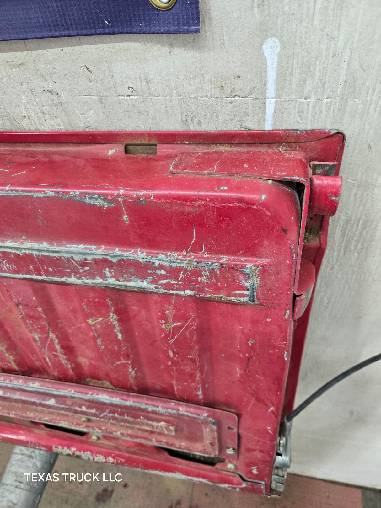1980-1997 Bullnose / Bricknose / OBS Ford F100 F150 F250 F350 Tailgate