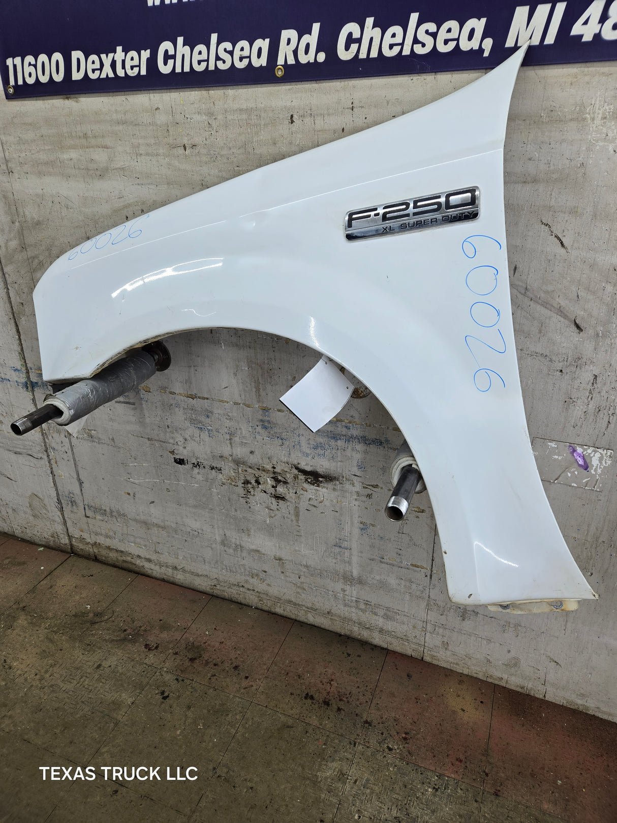 1999-2007 Ford Super Duty LH Driver Side Front Fender F250 F350 F450 F550 Excursion