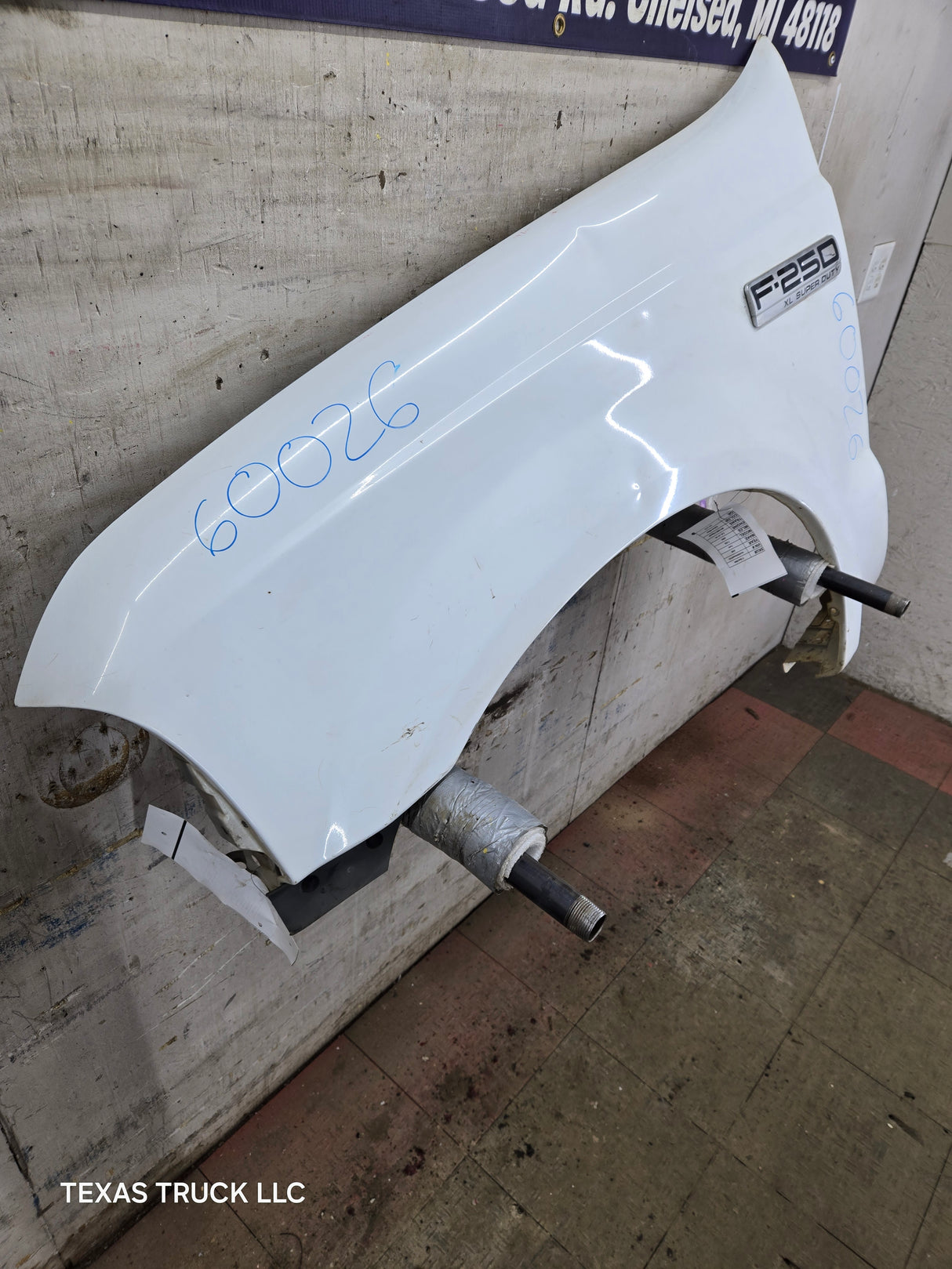 1999-2007 Ford Super Duty LH Driver Side Front Fender F250 F350 F450 F550 Excursion