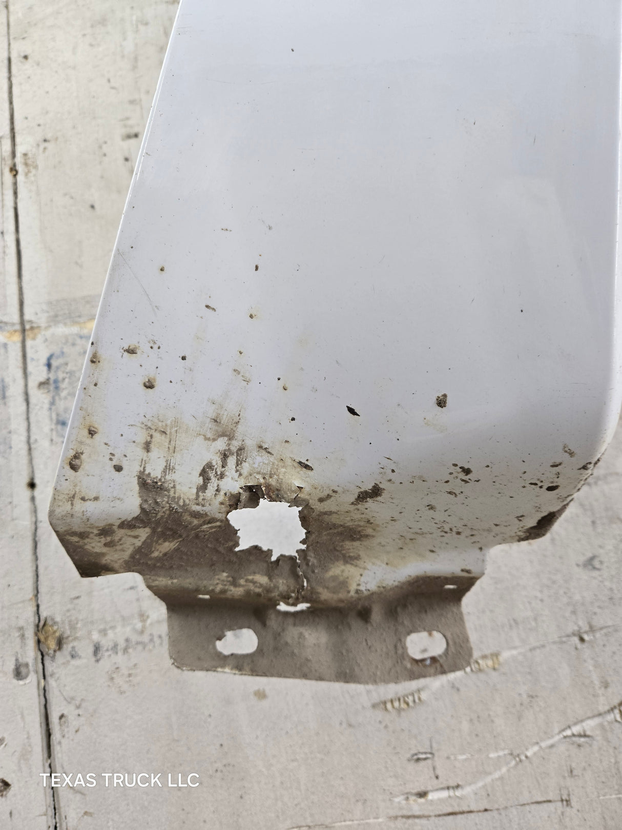 2011-2016 Ford Super Duty F250 F350 RH Passenger Side Front Fender Quarter Panel - Oxford White