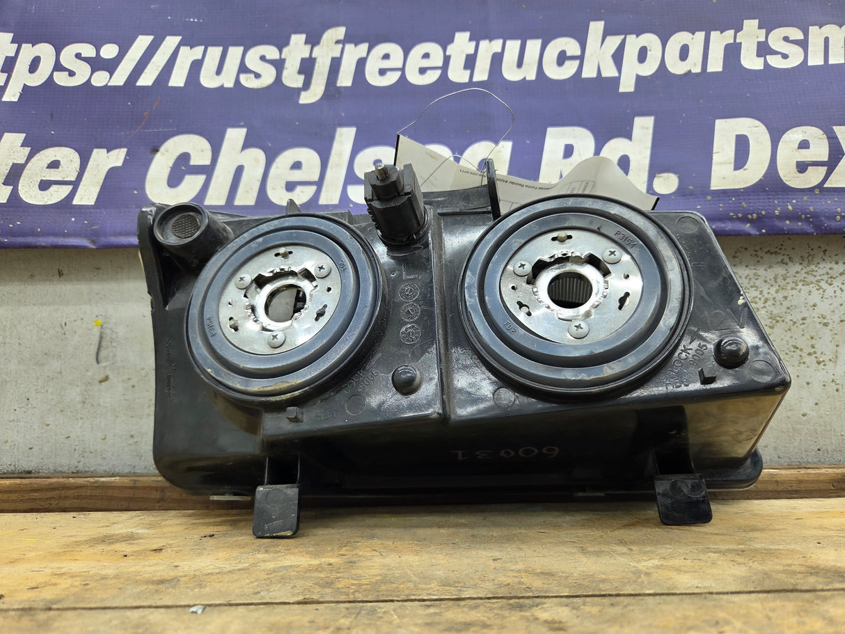 2003-2007 Chevrolet Silverado LH Driver Side Headlight Assembly - 10396913