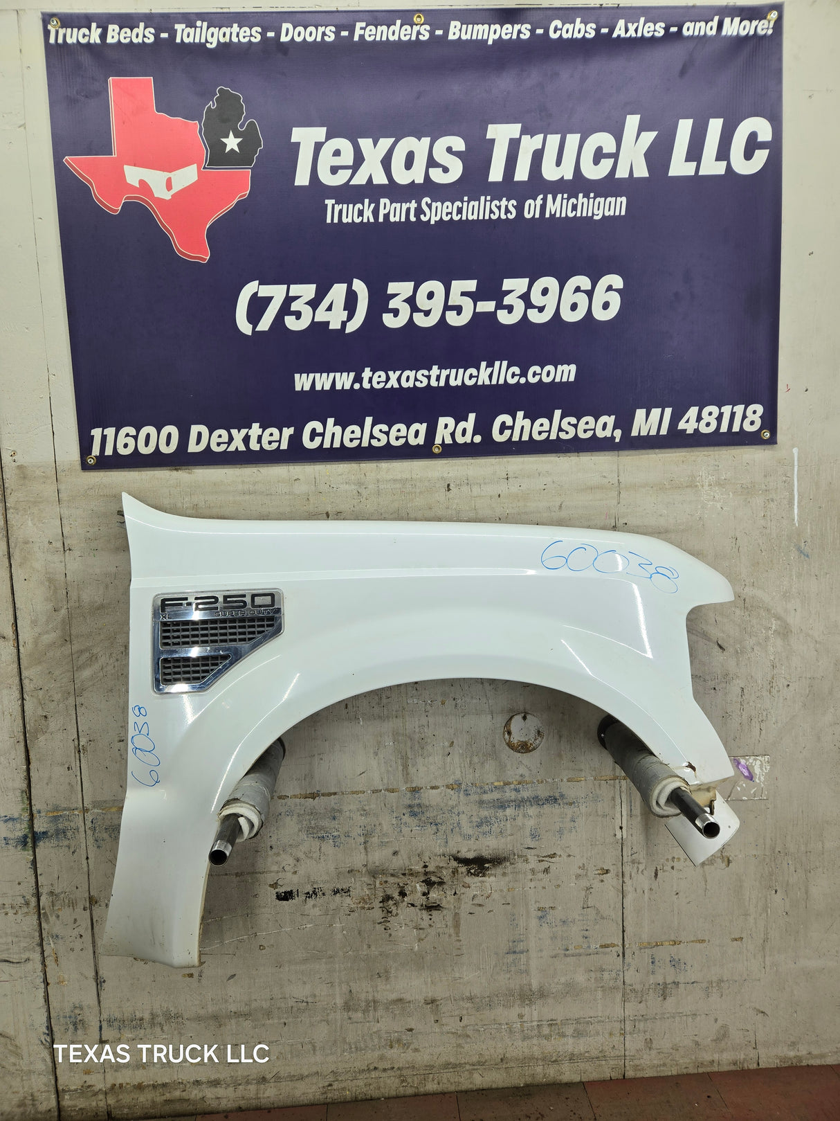 2008-2010 Ford Super Duty F250 F350 RH Passenger Side Fender