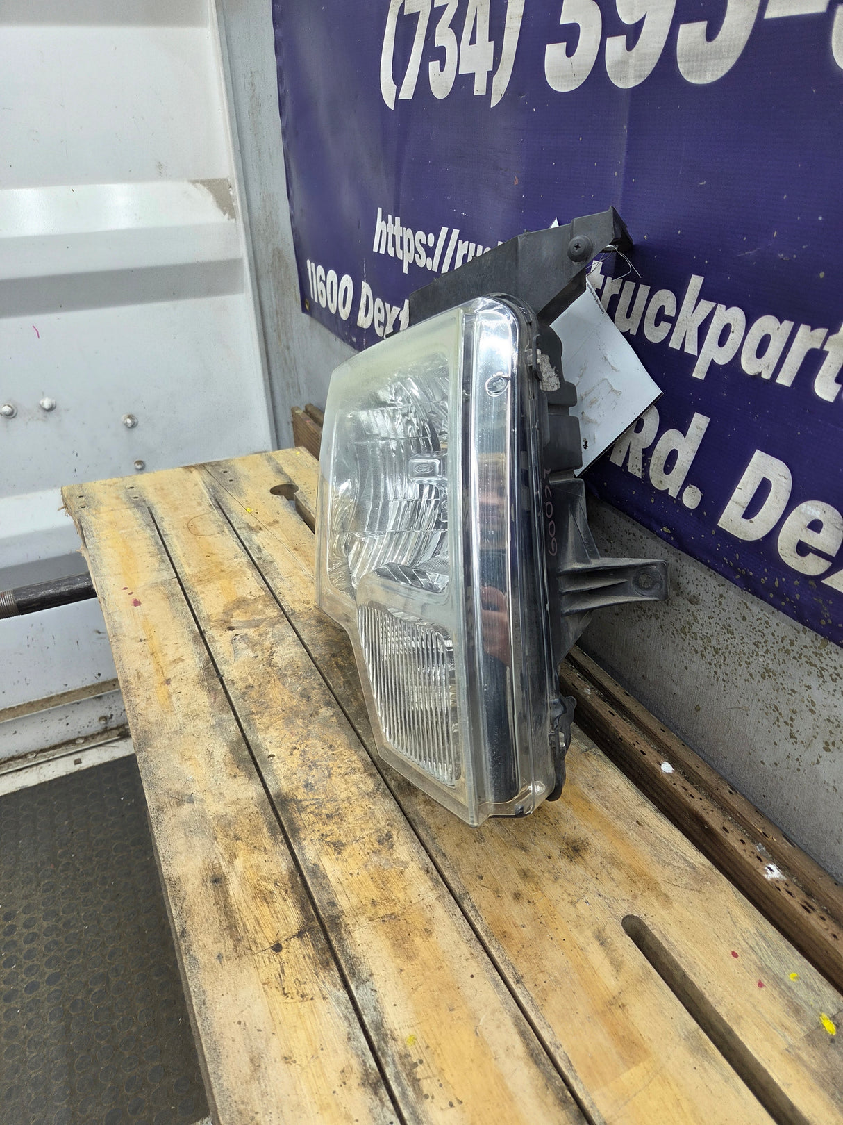 2009-2014 Ford F150 RH Passenger Side Headlight Halogen - DL3Z13008A, DL3Z13008EB