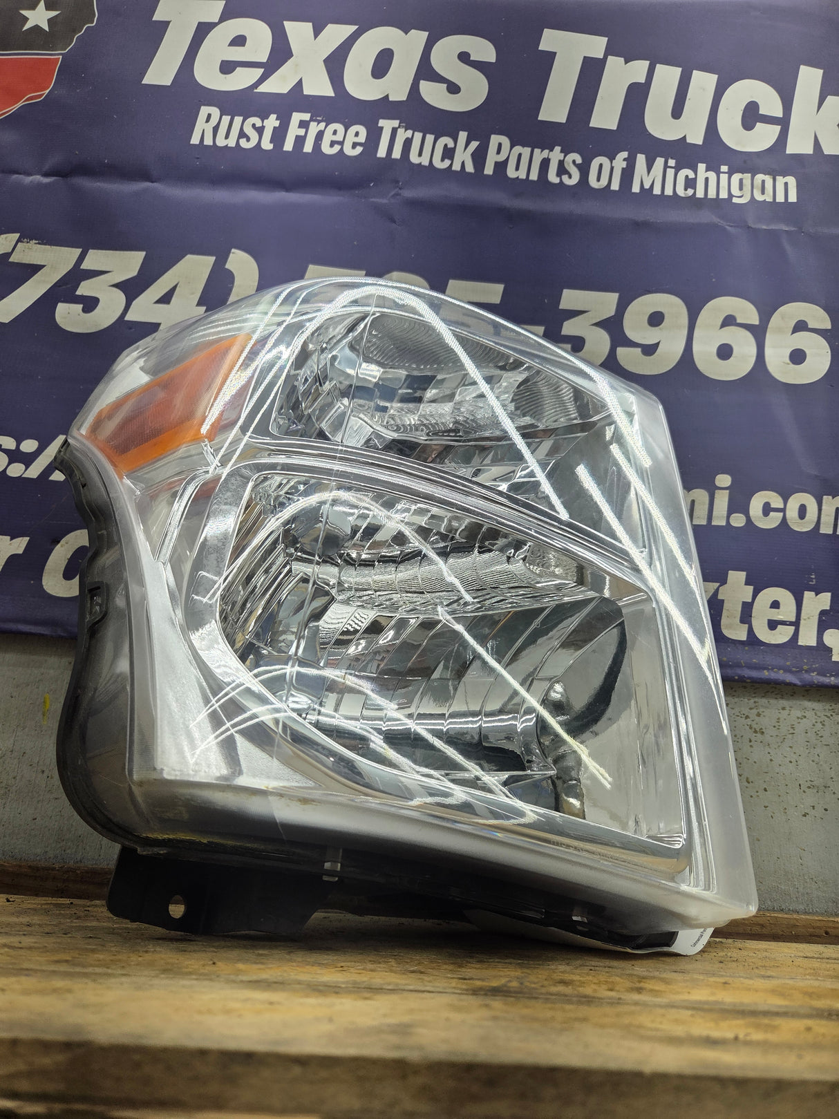 2011-2016 Ford Super Duty F250 F350 F450 F550 RH Passenger Side Headlight 6.7L Power Stroke 6.2L BC34-13005-A