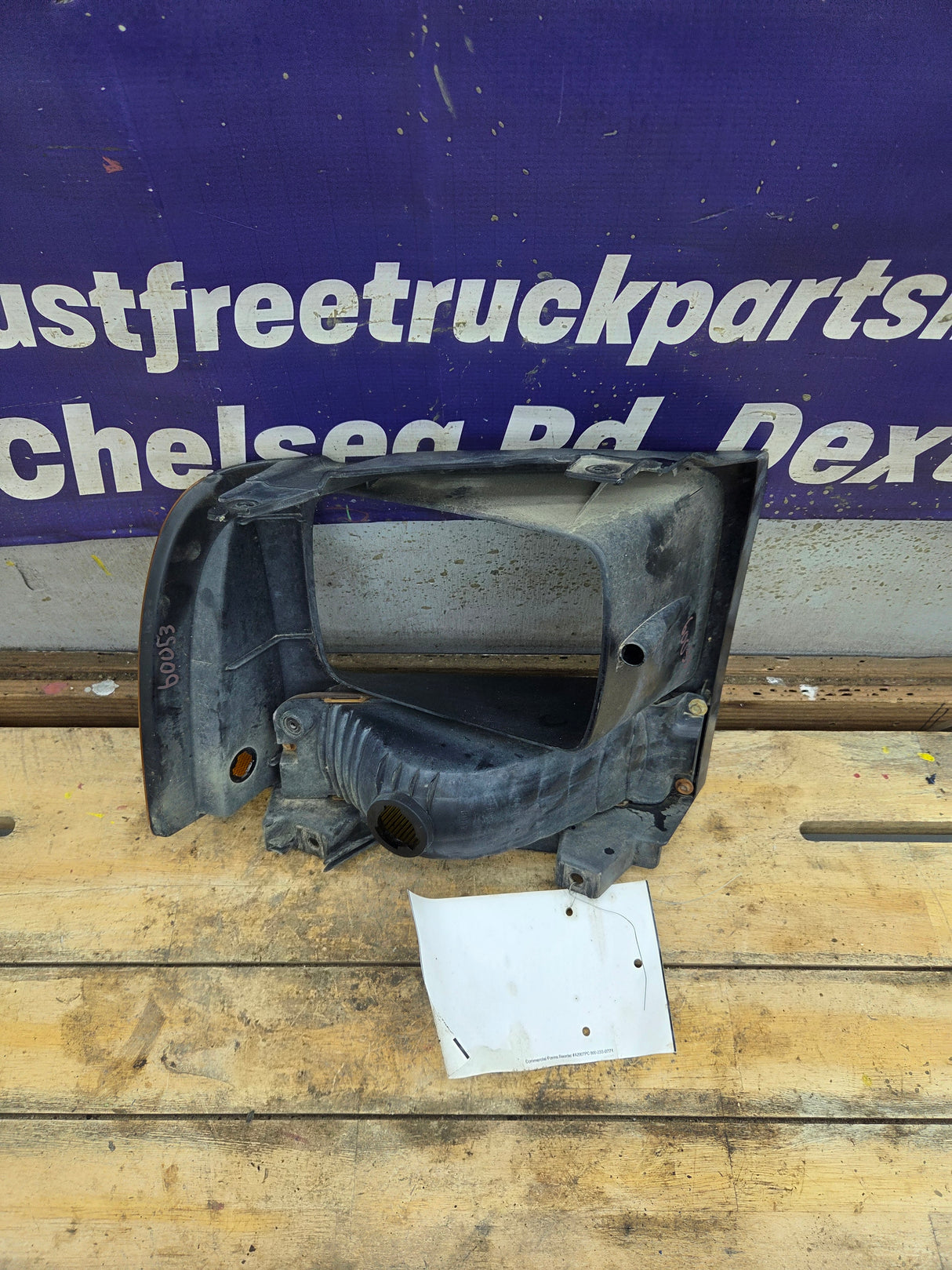 2005-2007 Ford Super Duty F250 F350 F450 F550 LH Left Driver Side Headlight Bezel Park Lamp Signal Corner Light 5C34-13B221-A