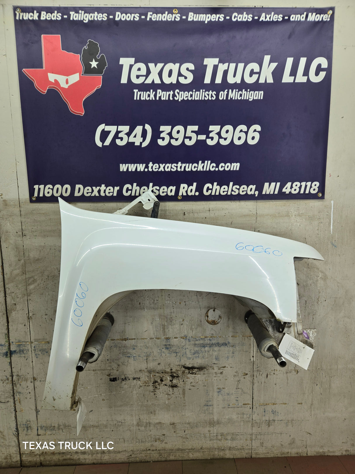 2007-2013 Chevrolet Silverado Passenger Side Front RH Fender 1500 2500 3500 HD