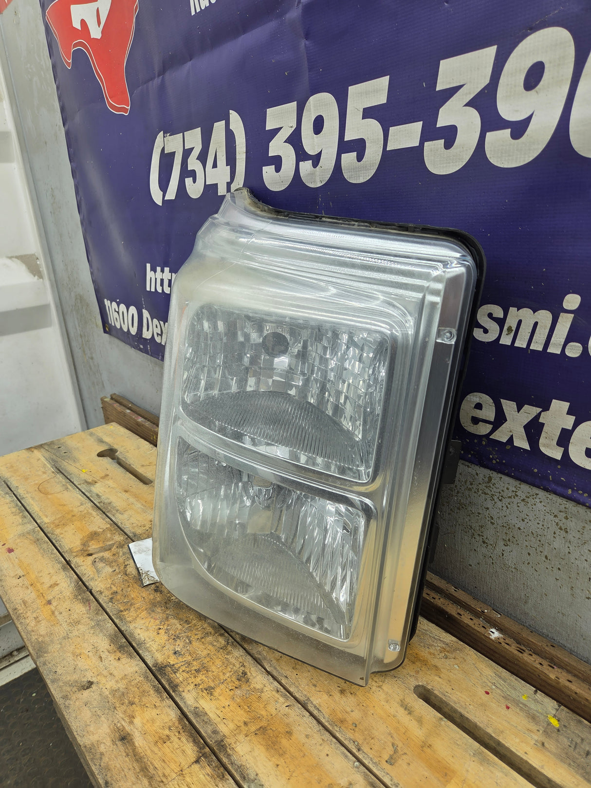 2011-2016 Ford Super Duty F250 F350 F450 F550 RH Passenger Side Headlight 6.7L Power Stroke 6.2L BC34-13005-A