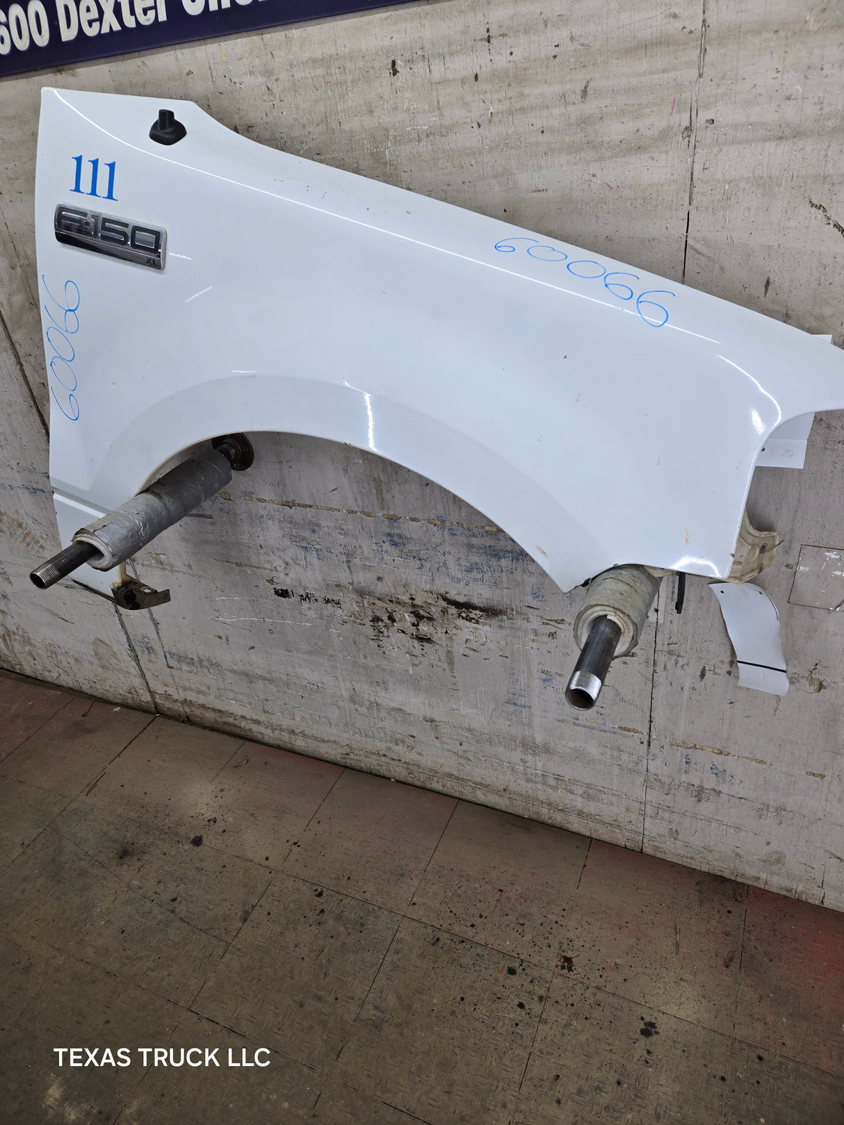 2004-2008 Ford F150 RH Passenger Side Front Fender