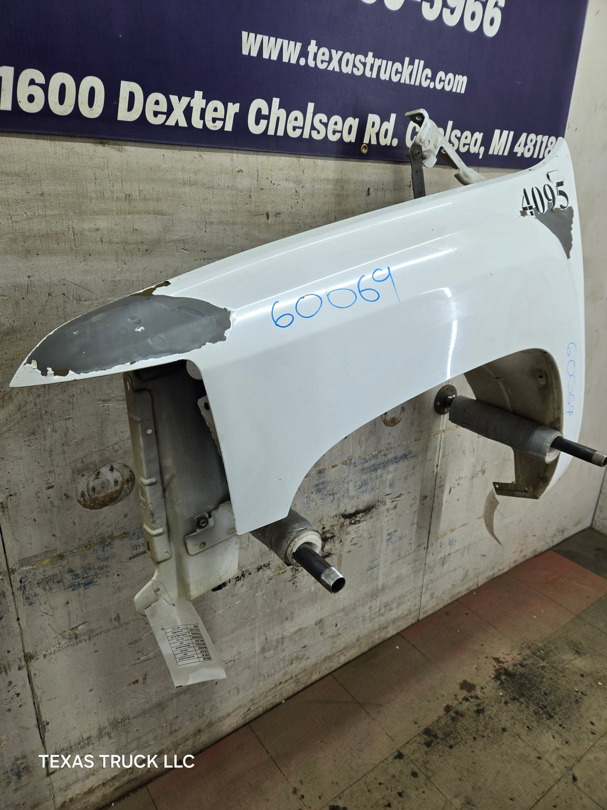 2007-2013 Chevrolet Silverado Driver Side Front LH Fender 1500 2500 3500 HD