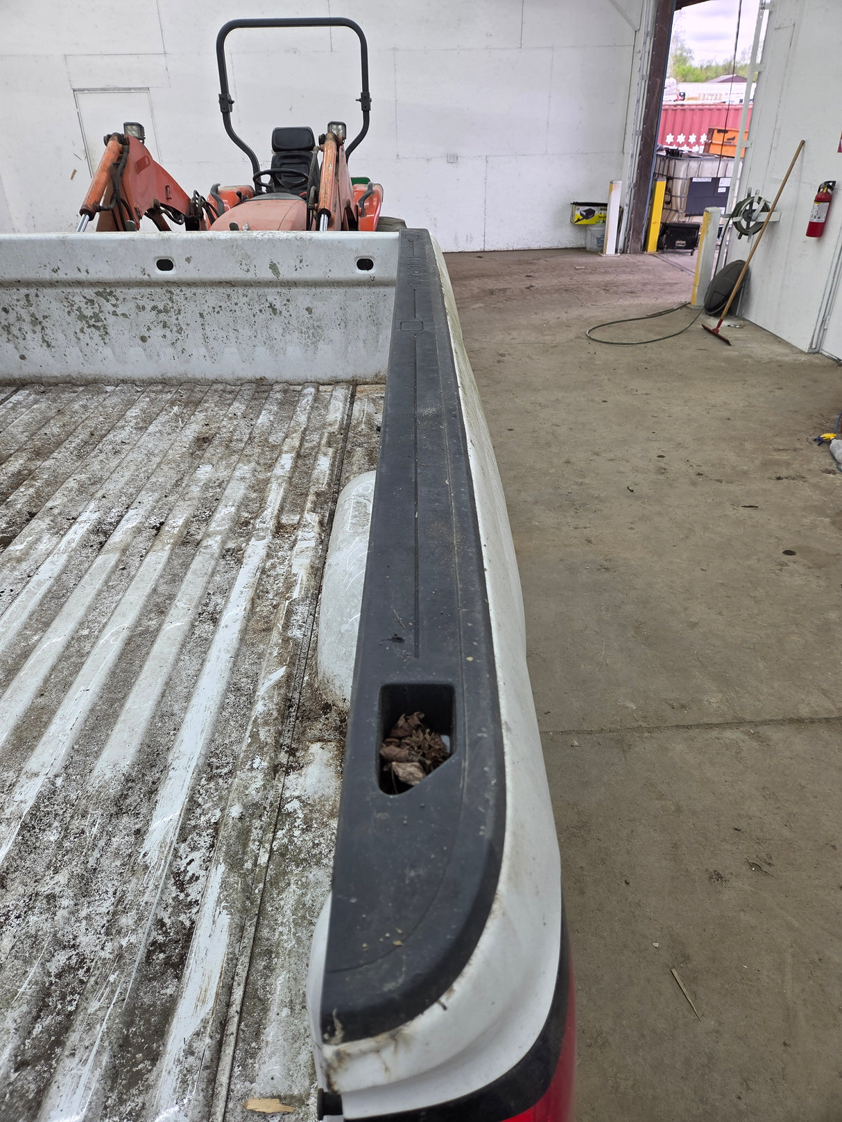 2014-2019 Chevrolet Silverado 1500 2500HD 3500HD 8' Long Truck Bed