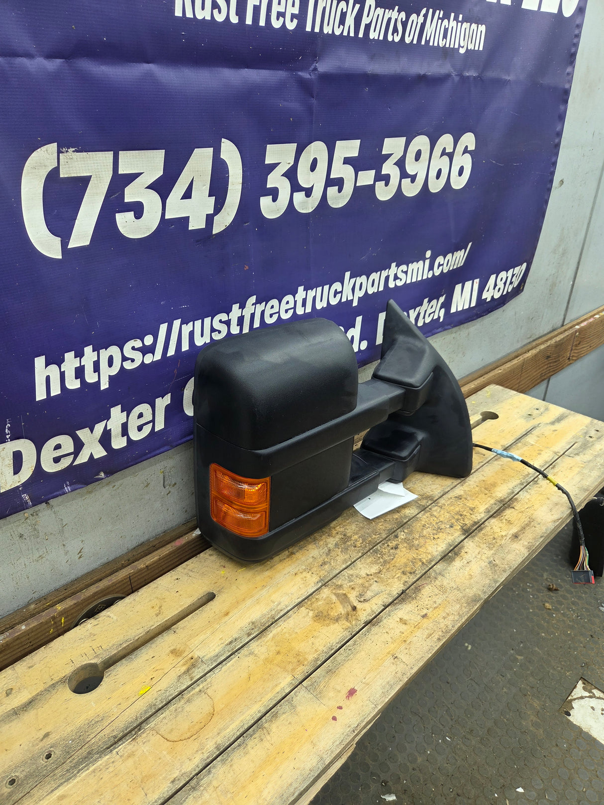 2011-2016 Ford Super Duty F250 F350 F450 F550 RH Passenger Side Power Folding & Telescoping Heated Towing Mirror OEM