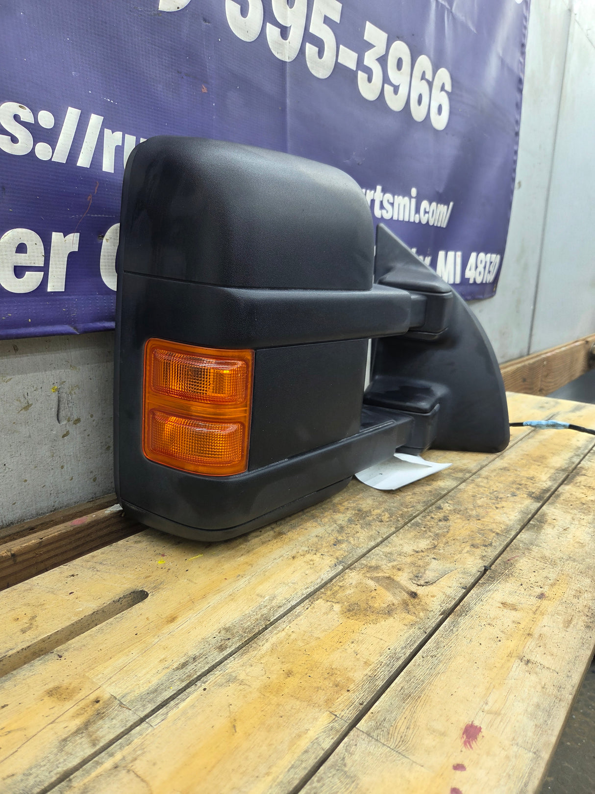 2011-2016 Ford Super Duty F250 F350 F450 F550 RH Passenger Side Power Folding & Telescoping Heated Towing Mirror OEM