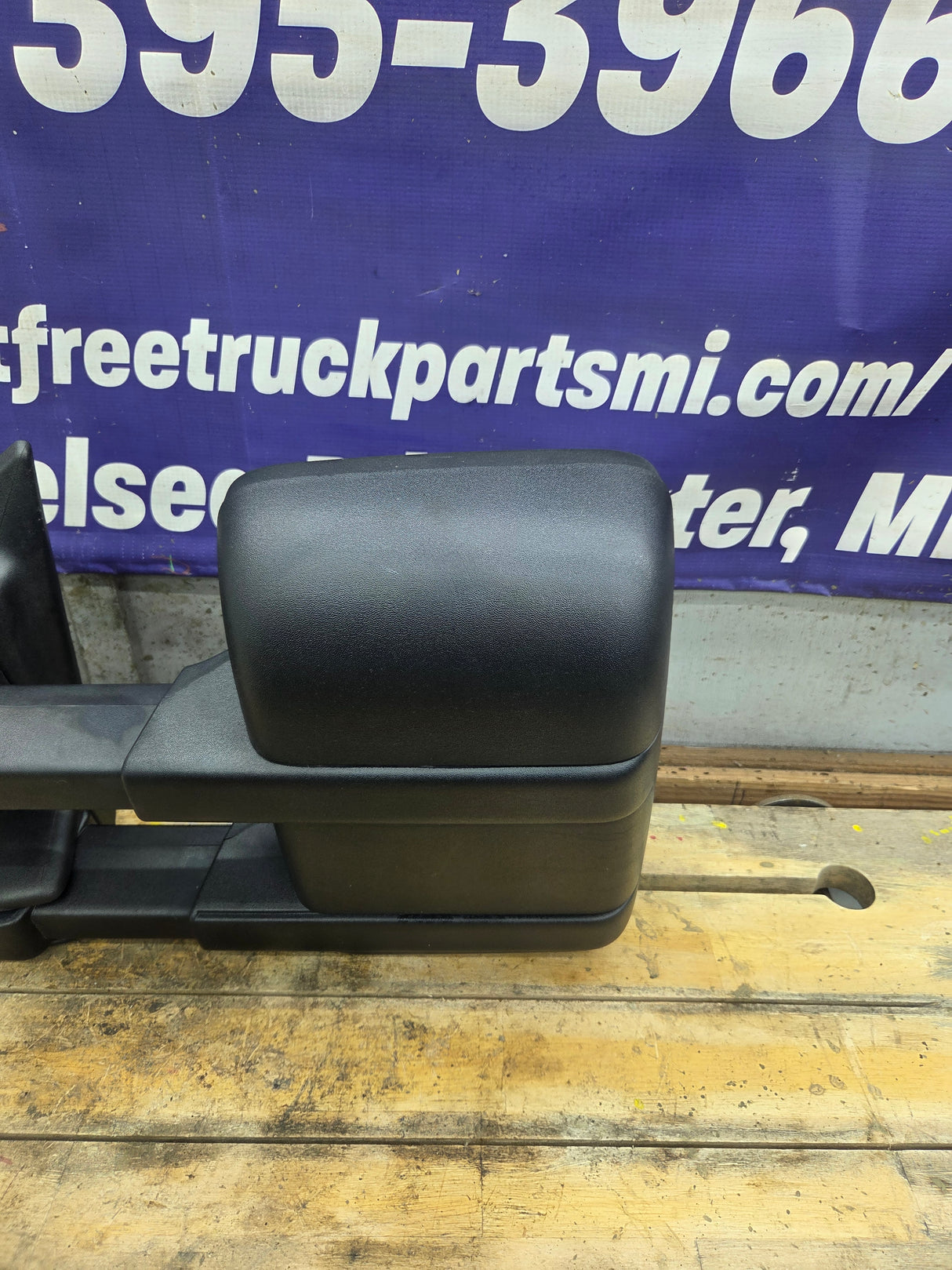 2008-2016 Ford Super Duty F250 F350 F450 F550 LH Driver Side Manual Towing Mirror OEM