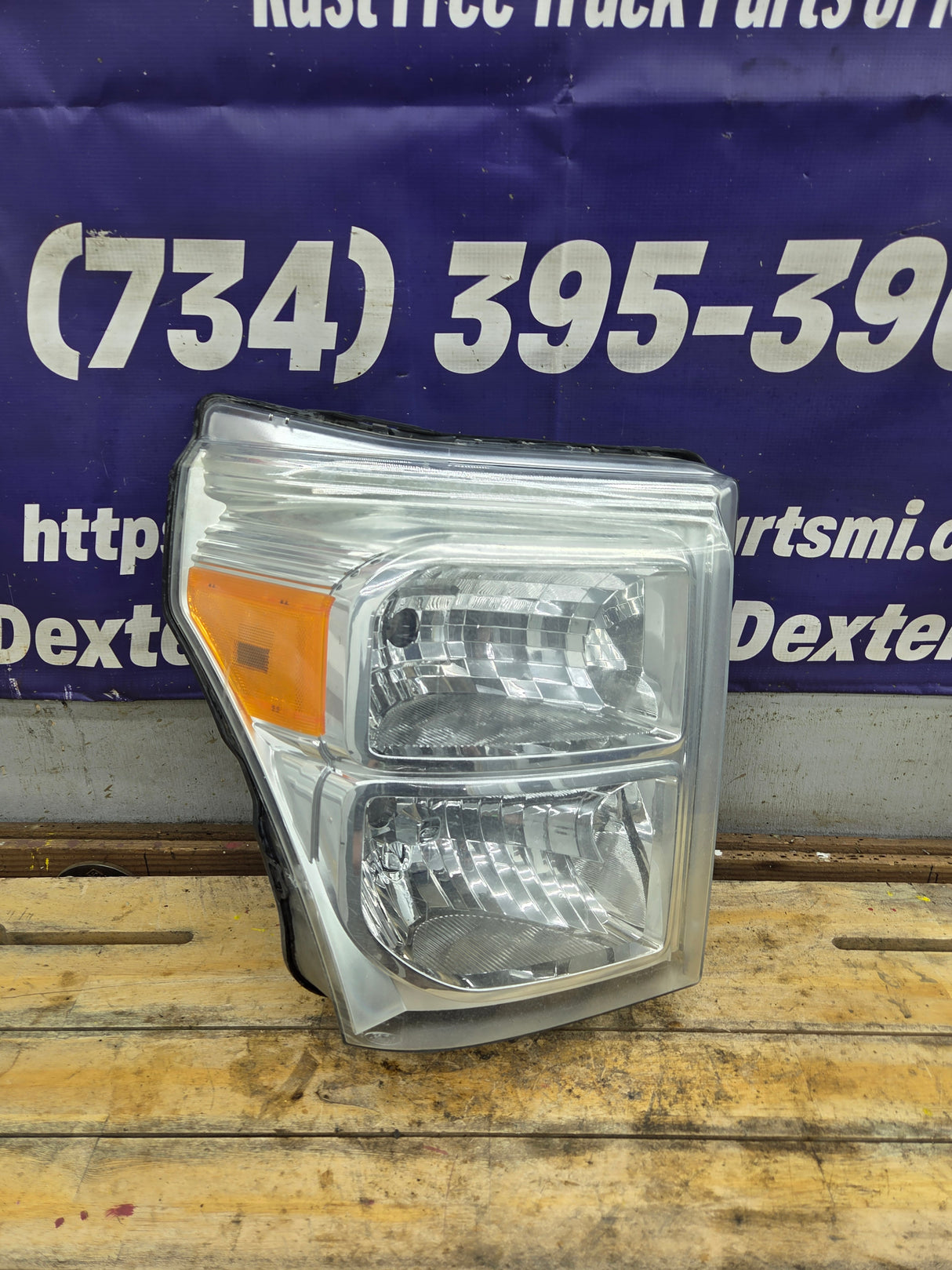 2011-2016 Ford Super Duty F250 F350 F450 F550 RH Passenger Side Headlight 6.7L Power Stroke 6.2L BC34-13005-A