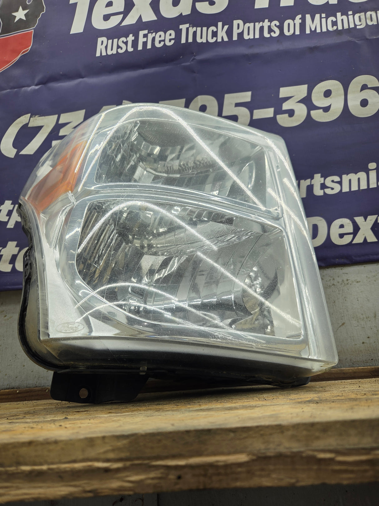 2011-2016 Ford Super Duty F250 F350 F450 F550 RH Passenger Side Headlight 6.7L Power Stroke 6.2L BC34-13005-A