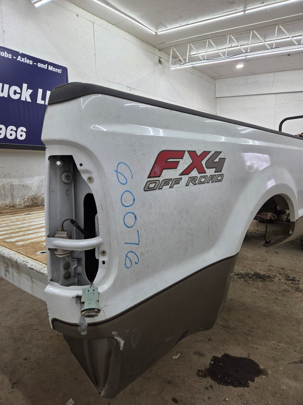 1999-2010 Ford F250 F350 Super Duty 8' Long Truck Bed