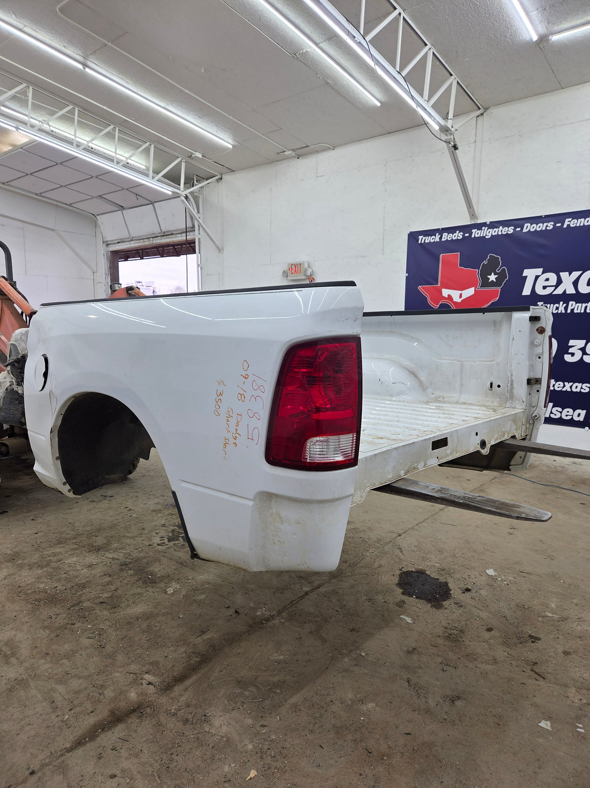 2009-2018 Dodge Ram 1500 4th gen 5' 7" Short Truck Bed
