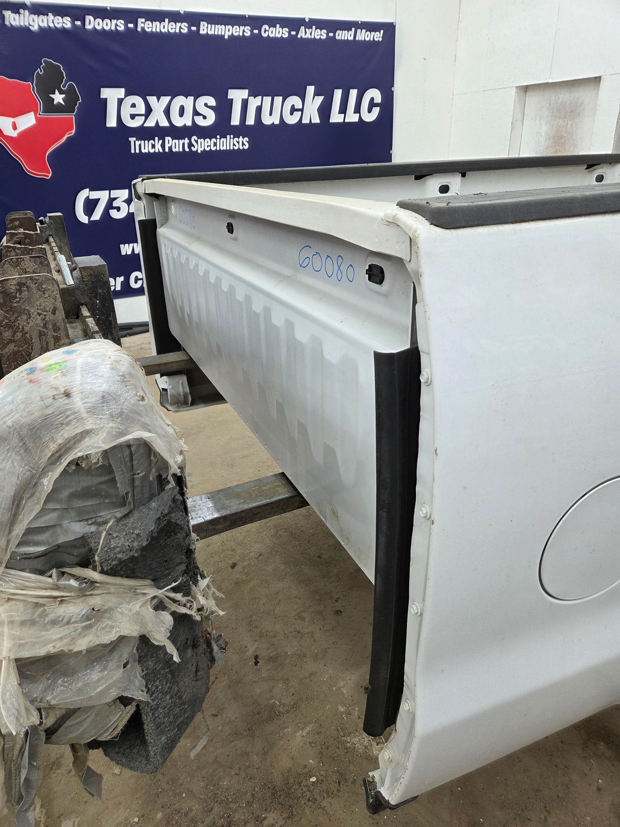 2014-2019 Chevrolet Silverado / GMC Sierra 3500 HD 8' Dually Truck Bed