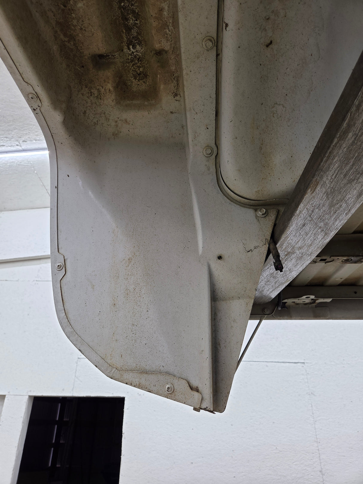 2014-2019 Chevrolet Silverado / GMC Sierra 3500 HD 8' Dually Truck Bed