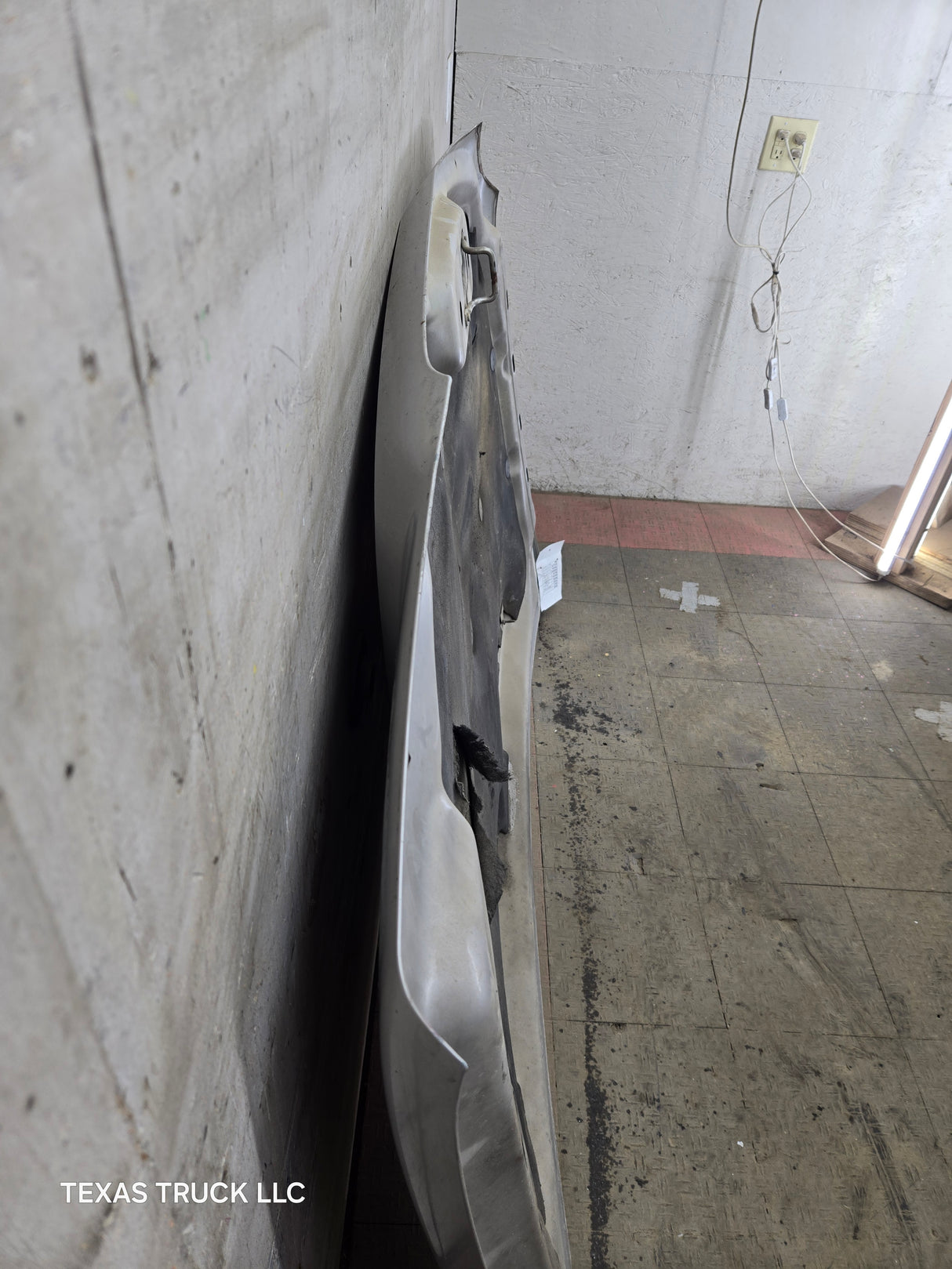 2003-2006 Chevrolet Silverado 1500 2500 'Cateye' Hood