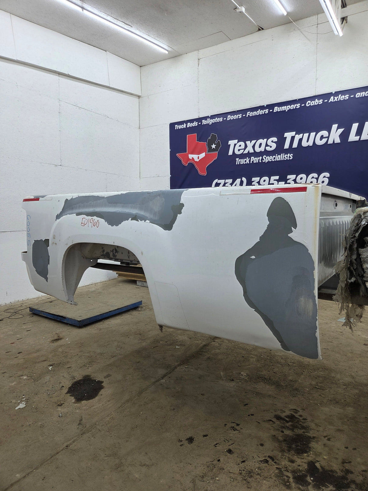 2007-2013 GMC Sierra 1500 2500 3500 HD 8' Long Truck Bed
