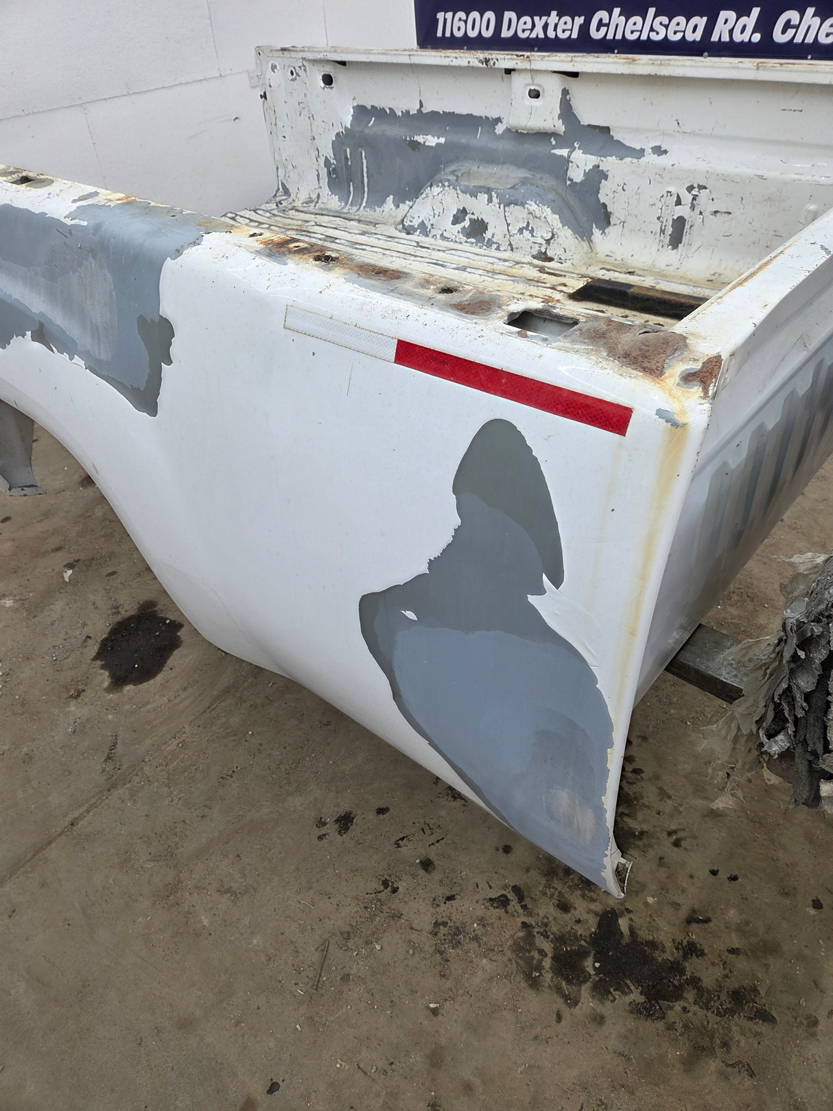 2007-2013 GMC Sierra 1500 2500 3500 HD 8' Long Truck Bed