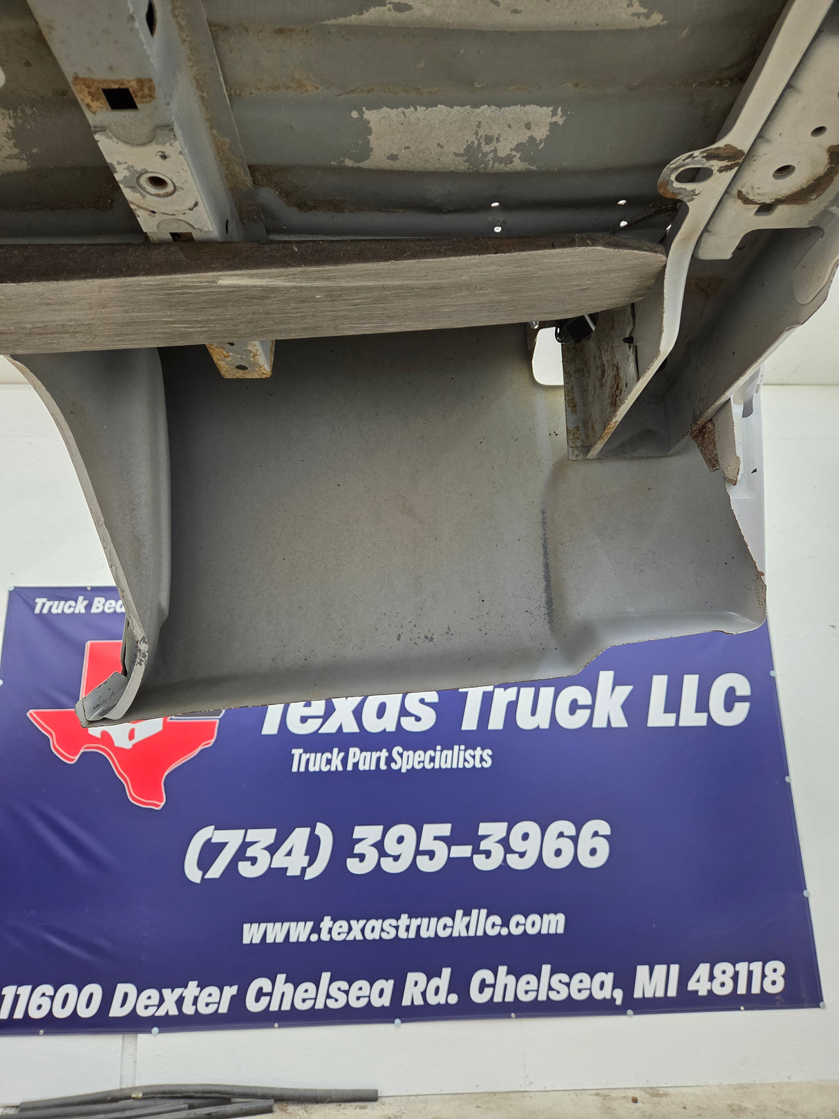 2007-2013 GMC Sierra 1500 2500 3500 HD 8' Long Truck Bed