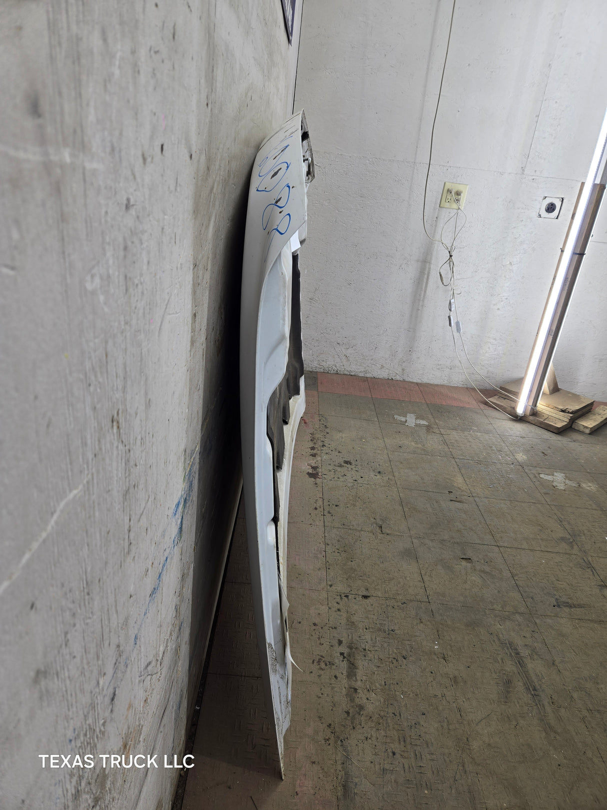 2007-2013 Chevrolet Silverado 1500 2500 Hood