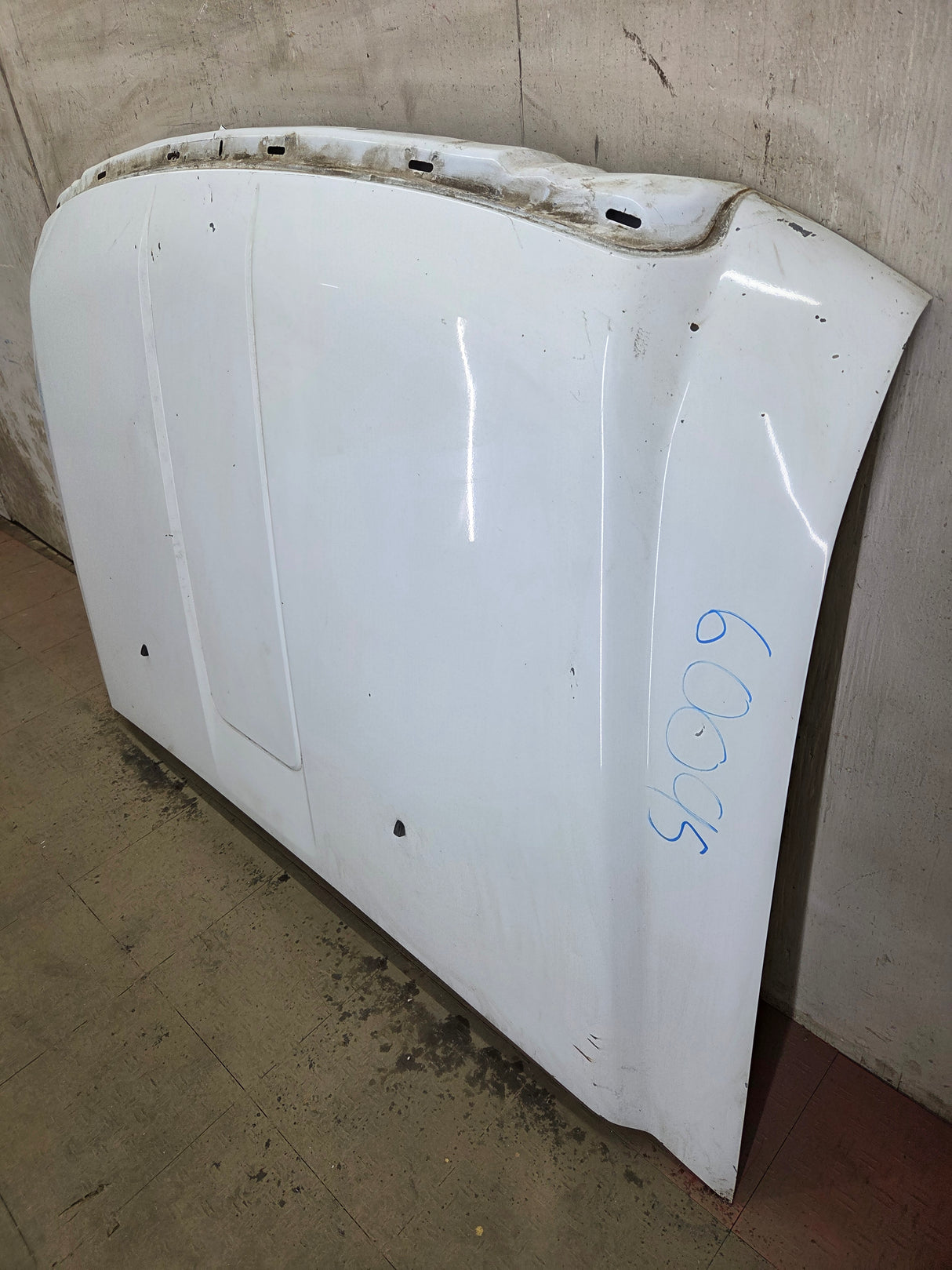 2008-2010 Ford Super Duty F250 F350 F450 F550 Hood - Oxford White