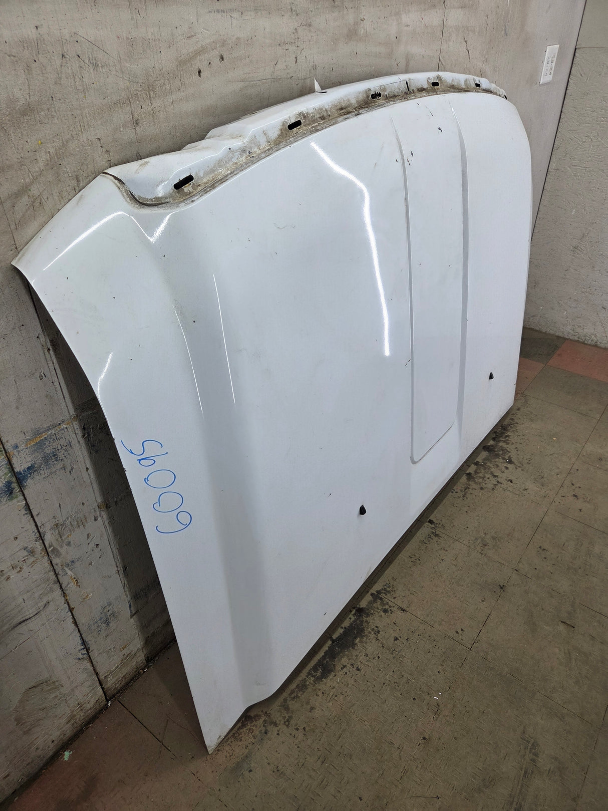 2008-2010 Ford Super Duty F250 F350 F450 F550 Hood - Oxford White