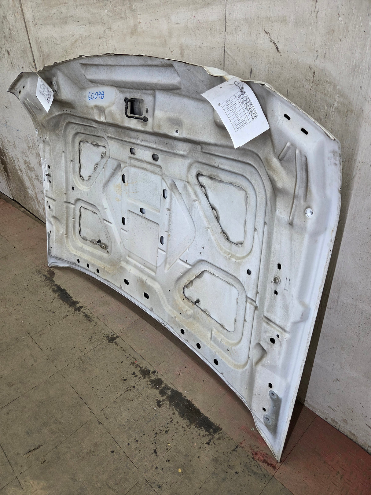 2008-2010 Ford Super Duty F250 F350 F450 F550 Hood - Oxford White
