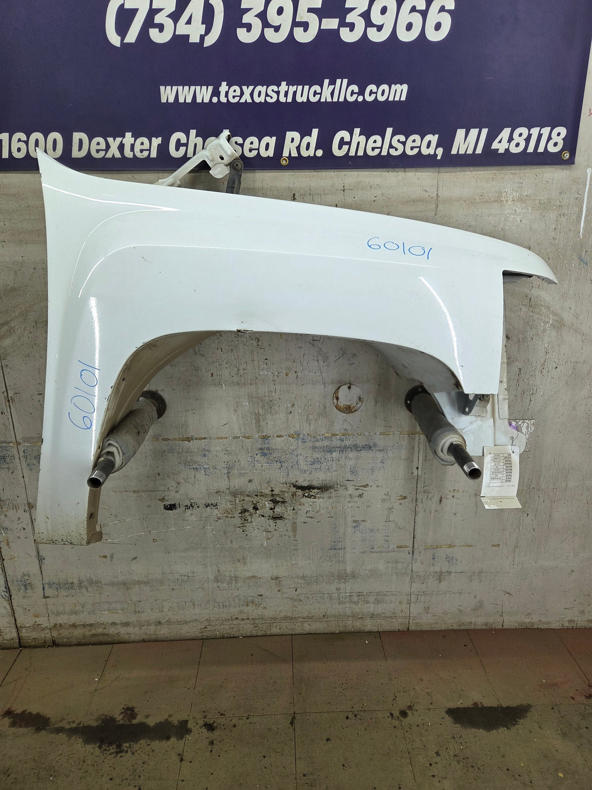 2007-2013 Chevrolet Silverado Passenger Side Front RH Fender 1500 2500 3500 HD