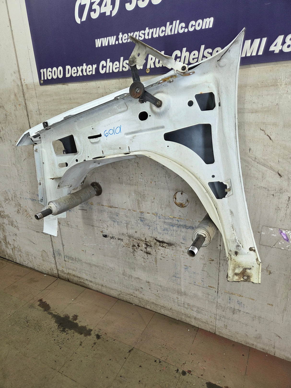 2007-2013 Chevrolet Silverado Passenger Side Front RH Fender 1500 2500 3500 HD