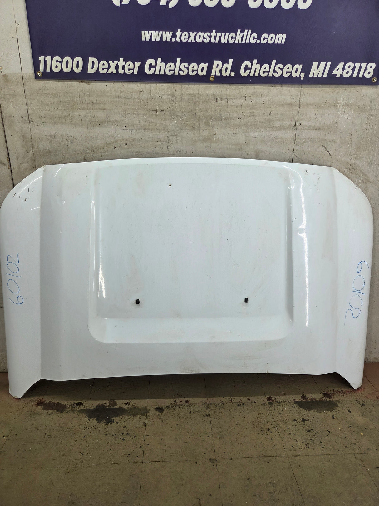 2011-2016 Ford Super Duty Hood F250 F350 F450 F550 - Oxford White
