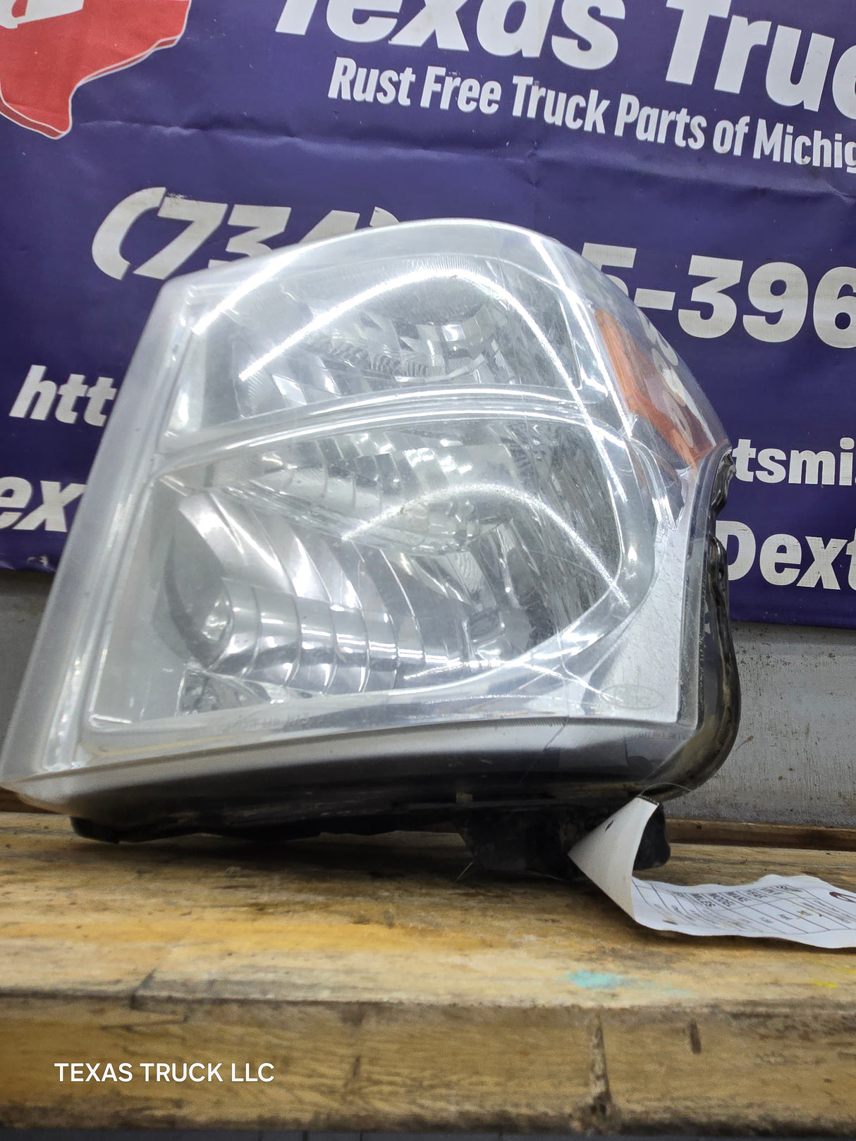 2011-2016 Ford Super Duty F250 F350 F450 F550 LH Driver Side Headlight BC34-13006-A 6.7L Power Stroke 6.2L Gas