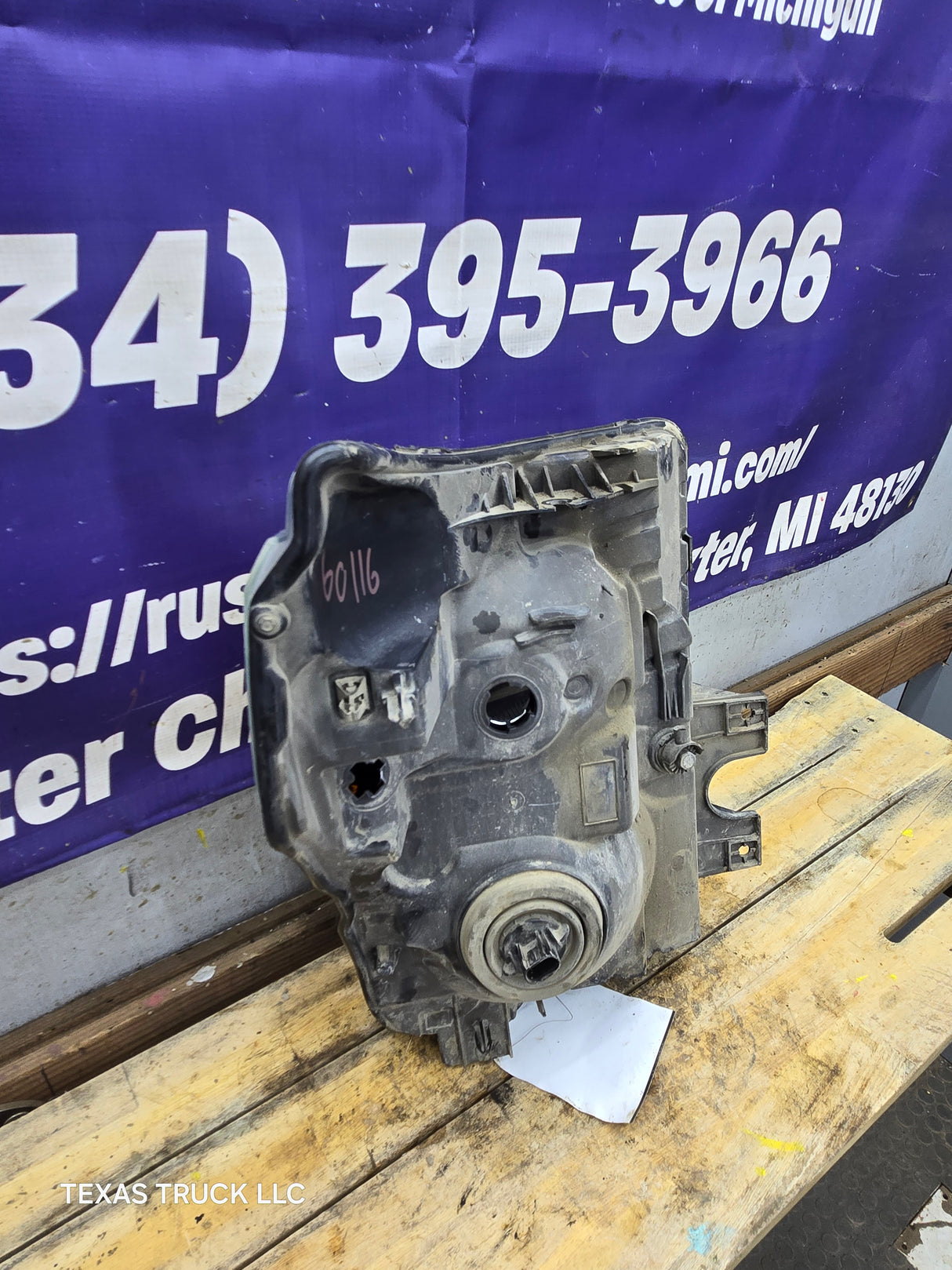 2011-2016 Ford Super Duty F250 F350 F450 F550 LH Driver Side Headlight BC34-13006-A 6.7L Power Stroke 6.2L Gas