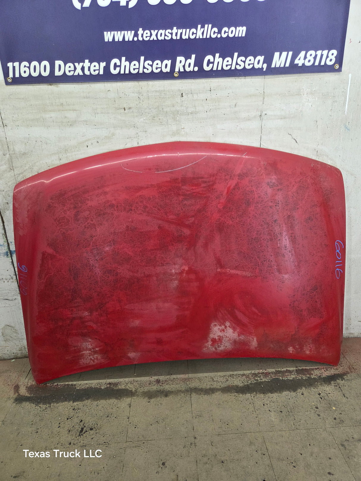 1999-2002 Chevrolet Silverado / Suburban 1500 2500 Hood