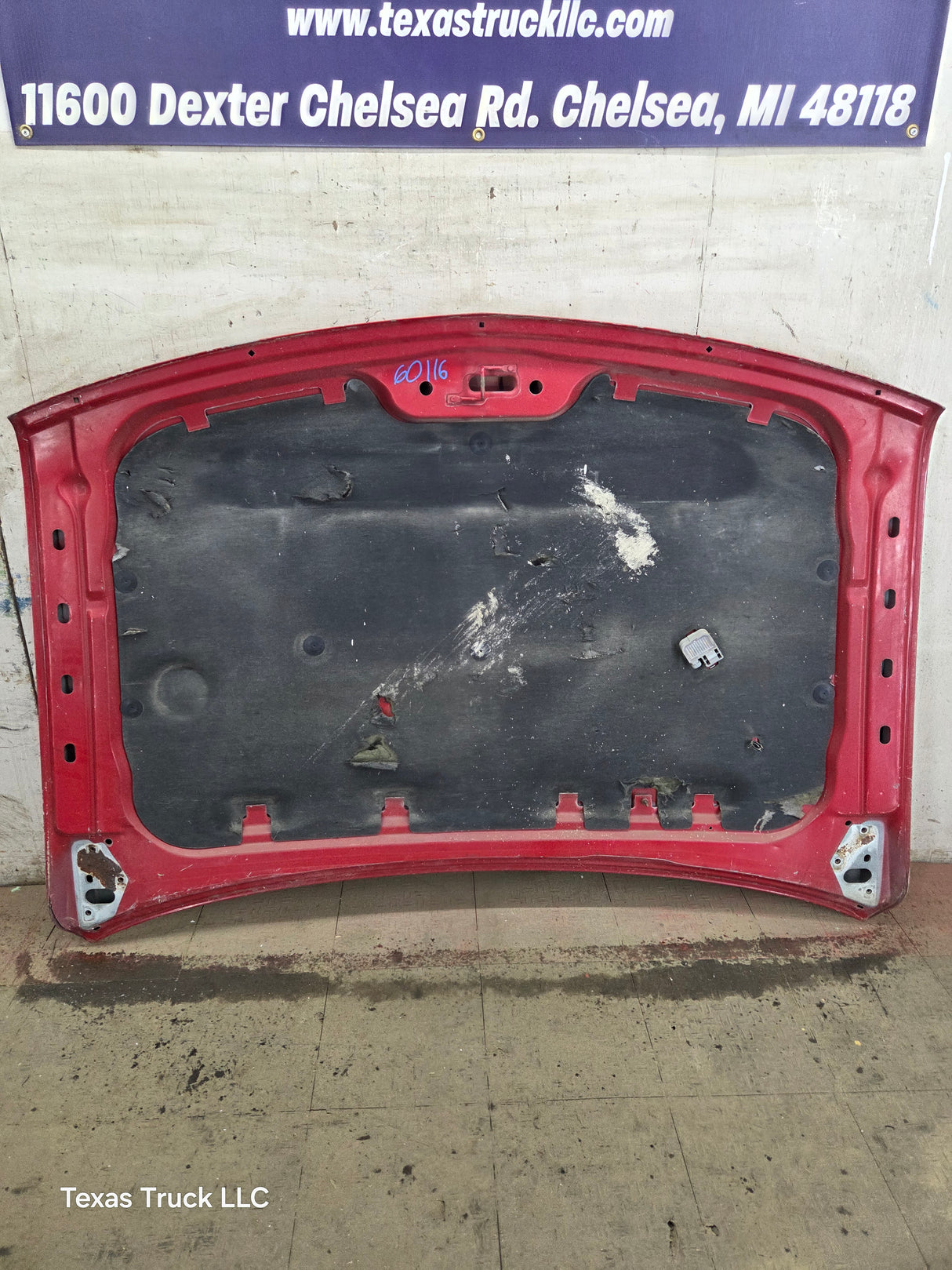 1999-2002 Chevrolet Silverado / Suburban 1500 2500 Hood