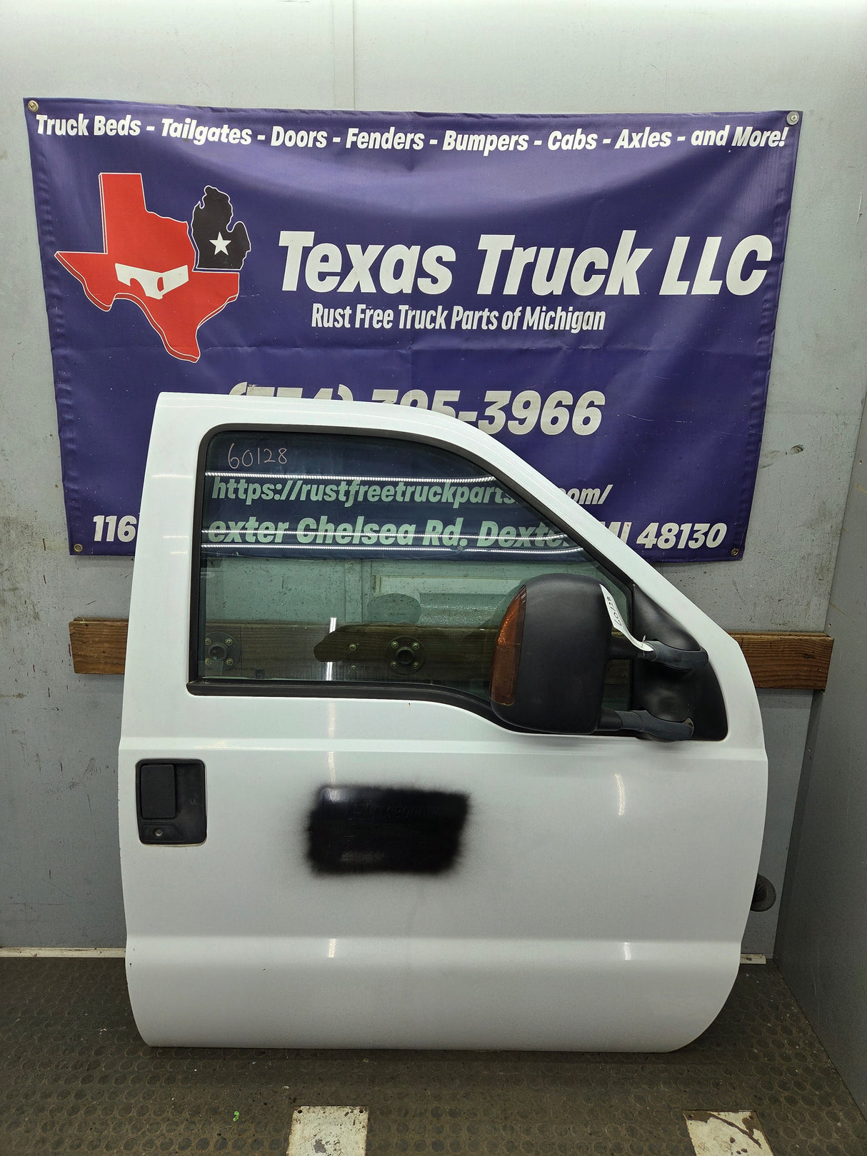 1999-2011 Ford Super Duty / Excursion Front Passenger RH Door F250 F350 F450 F550