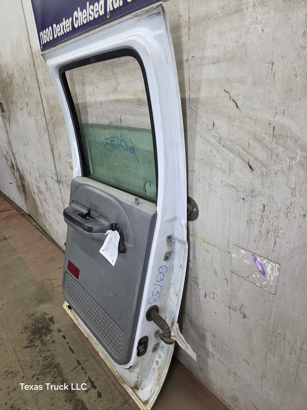 1999-2011 Ford Super Duty LH Driver Side Rear Crew Cab Door F250 F350 F450 F550