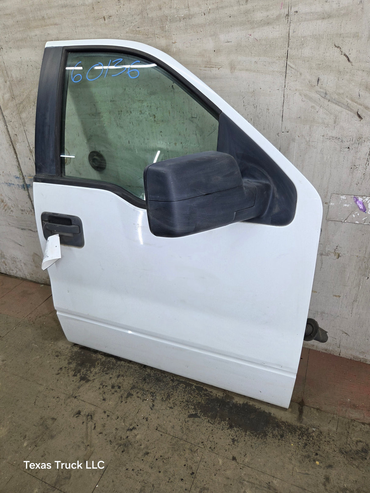2004-2008 Ford F150 RH Passenger Front CREW Cab Door