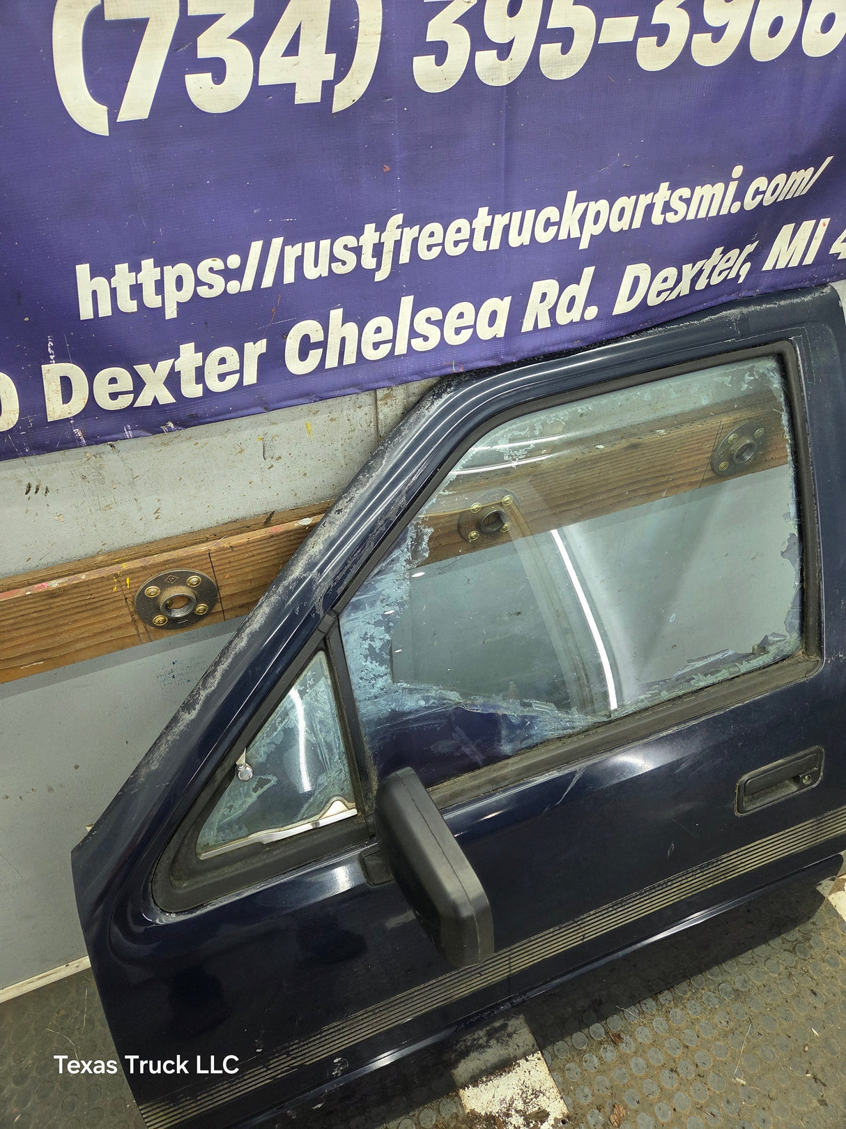 1988-1996 Isuzu Pickup LH Driver Side Front Door