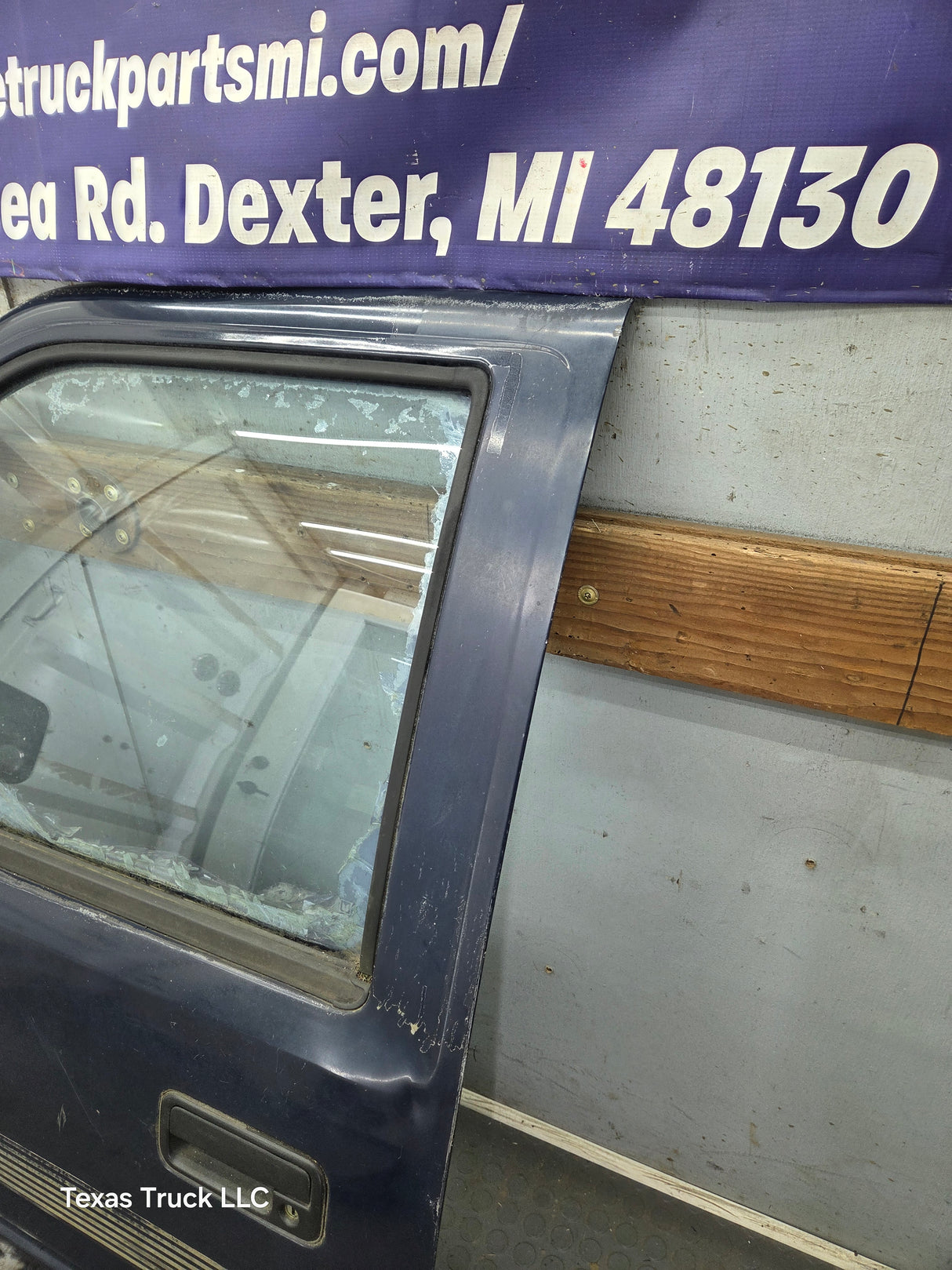 1988-1996 Isuzu Pickup LH Driver Side Front Door