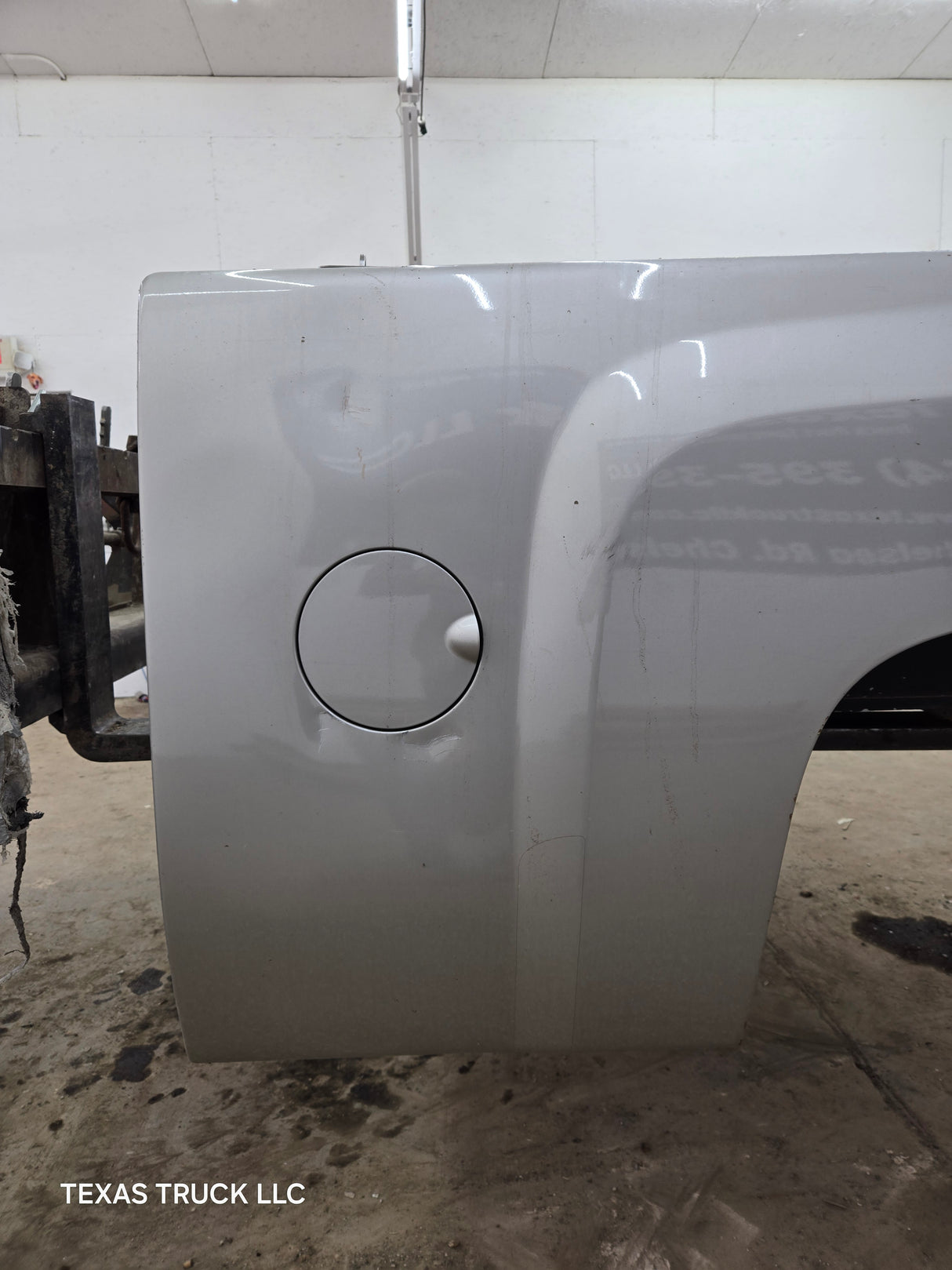 2007-2013 Chevrolet Silverado 1500 2500 3500 HD 6' 6" Short Truck