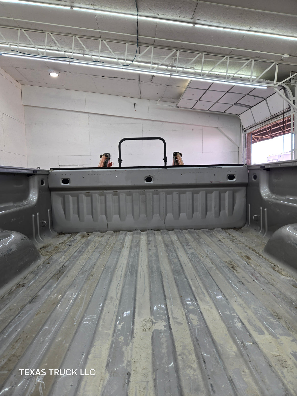 2007-2013 Chevrolet Silverado 1500 2500 3500 HD 6' 6" Short Truck