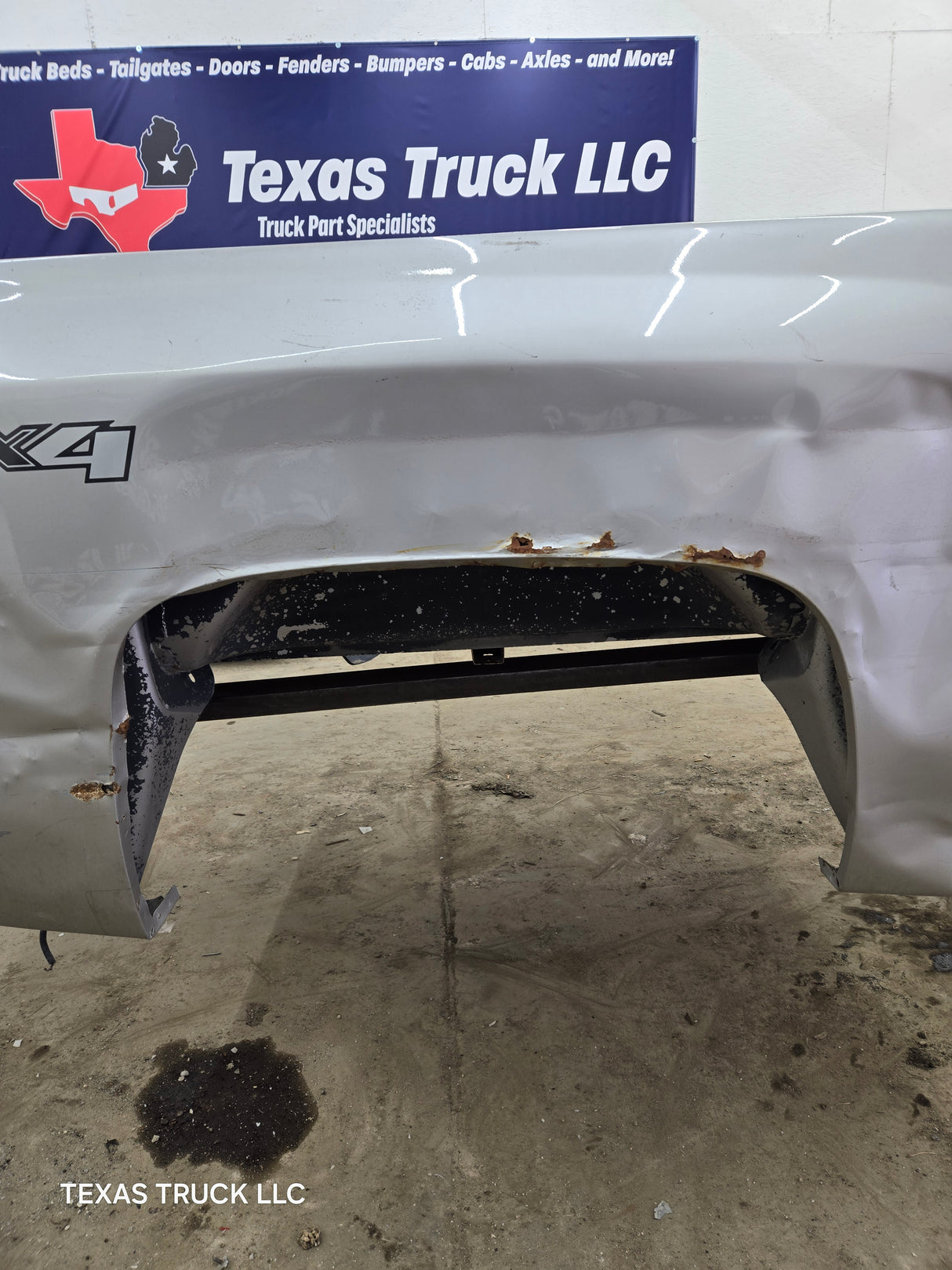 2007-2013 Chevrolet Silverado 1500 2500 3500 HD 6' 6" Short Truck