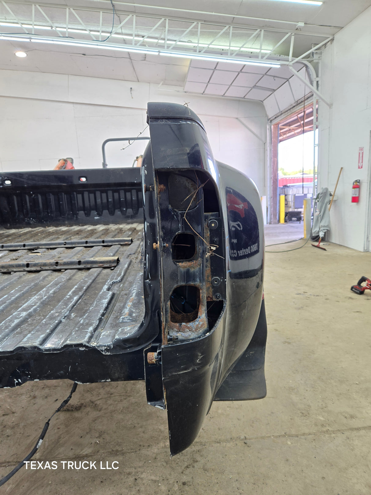 2007-2013 Chevrolet Silverado / GMC Sierra 3500 HD 8' Dually Bed